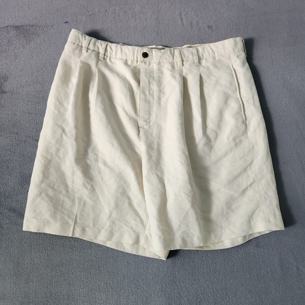 Caribbean Joe Shorts Mens Size 40‎ Off White Pleated Chino Golf Rayon 8" Shorts